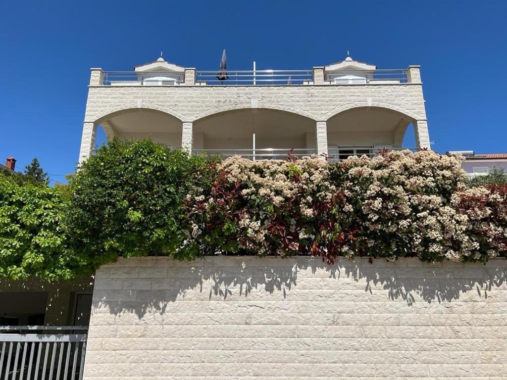 Villa Marta apartmani Traù Esterno foto