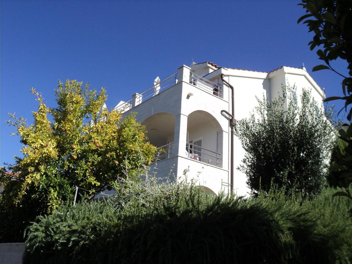 Villa Marta apartmani Traù Esterno foto