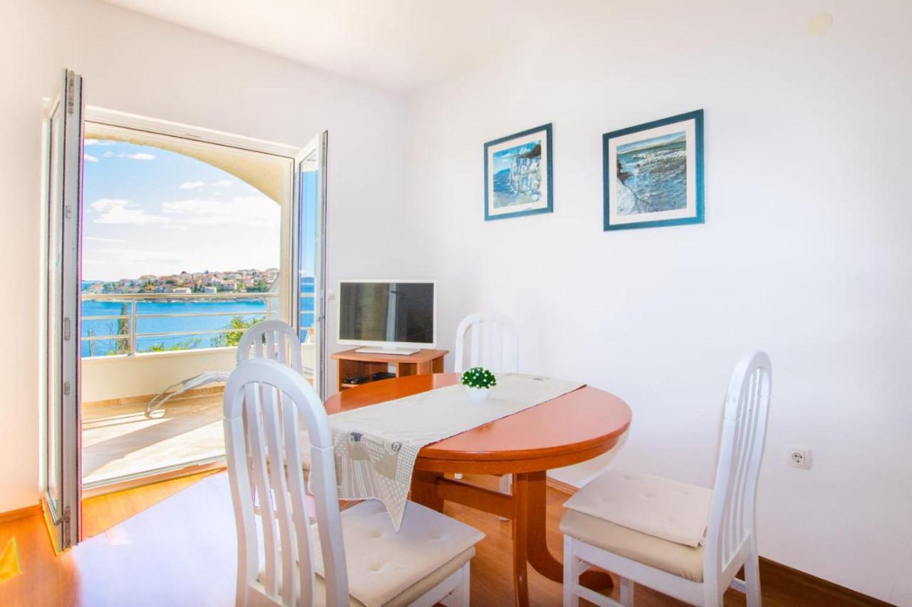 Villa Marta apartmani Traù Esterno foto