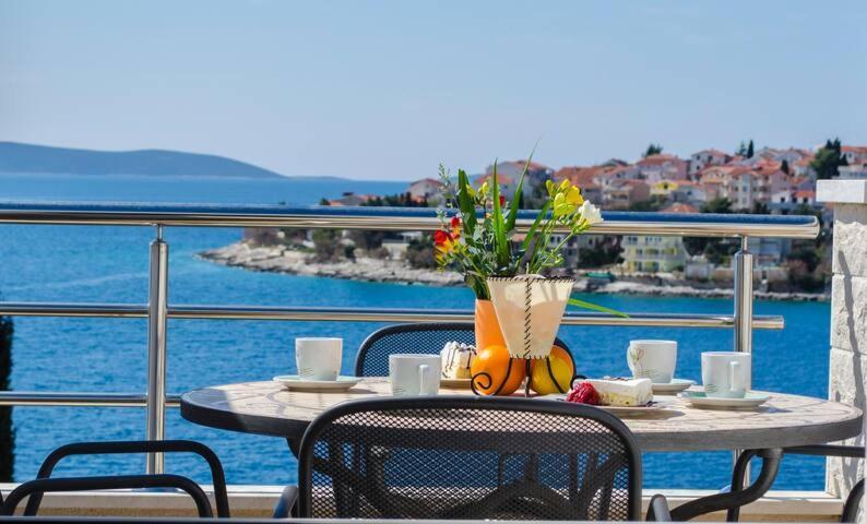 Villa Marta apartmani Traù Esterno foto