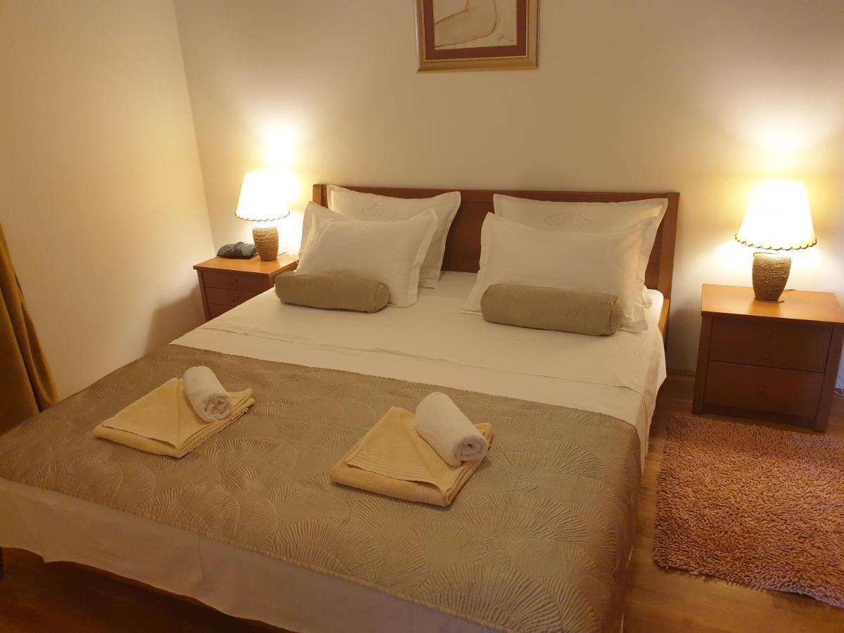 Villa Marta apartmani Traù Esterno foto